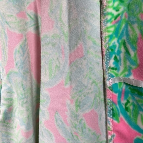 Lilly Pulitzer Elaine Robe and Dyanna Velour Chemise Set - Picture 7 of 12